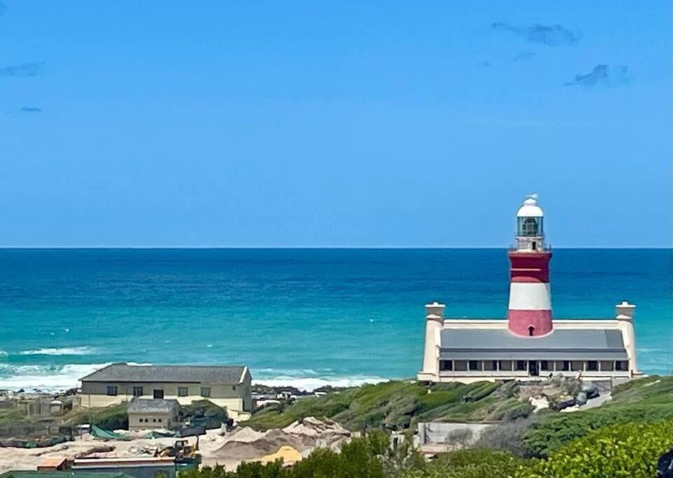 Southern Most Tip Of Africa Apartment With Sea Views 阿古拉斯 外观 照片